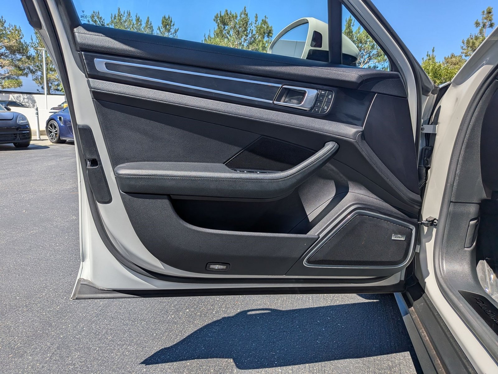 Certified 2023 Porsche Panamera Platinum Edition RWD image 14