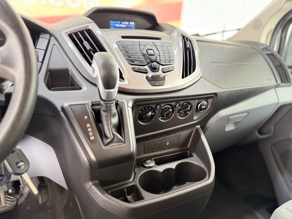 Used 2015 Ford Transit 150 XLT image 37