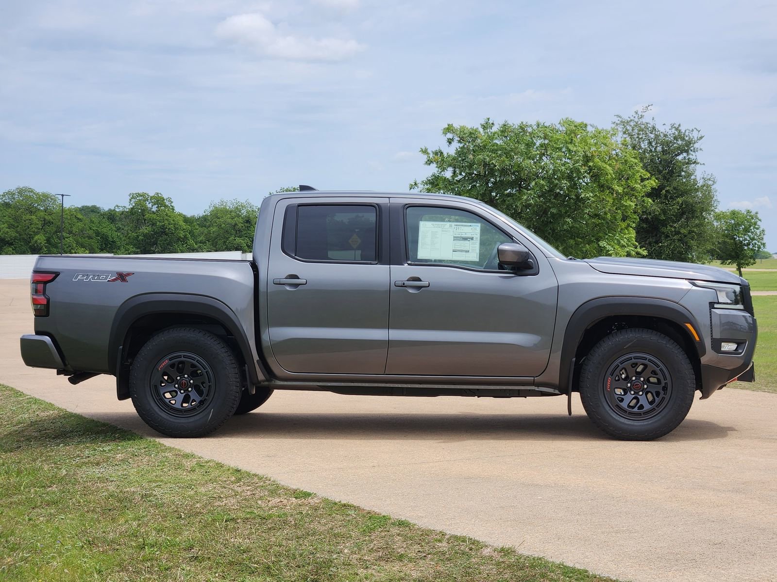 New 2026 Nissan Frontier Pro-X RWD image 7