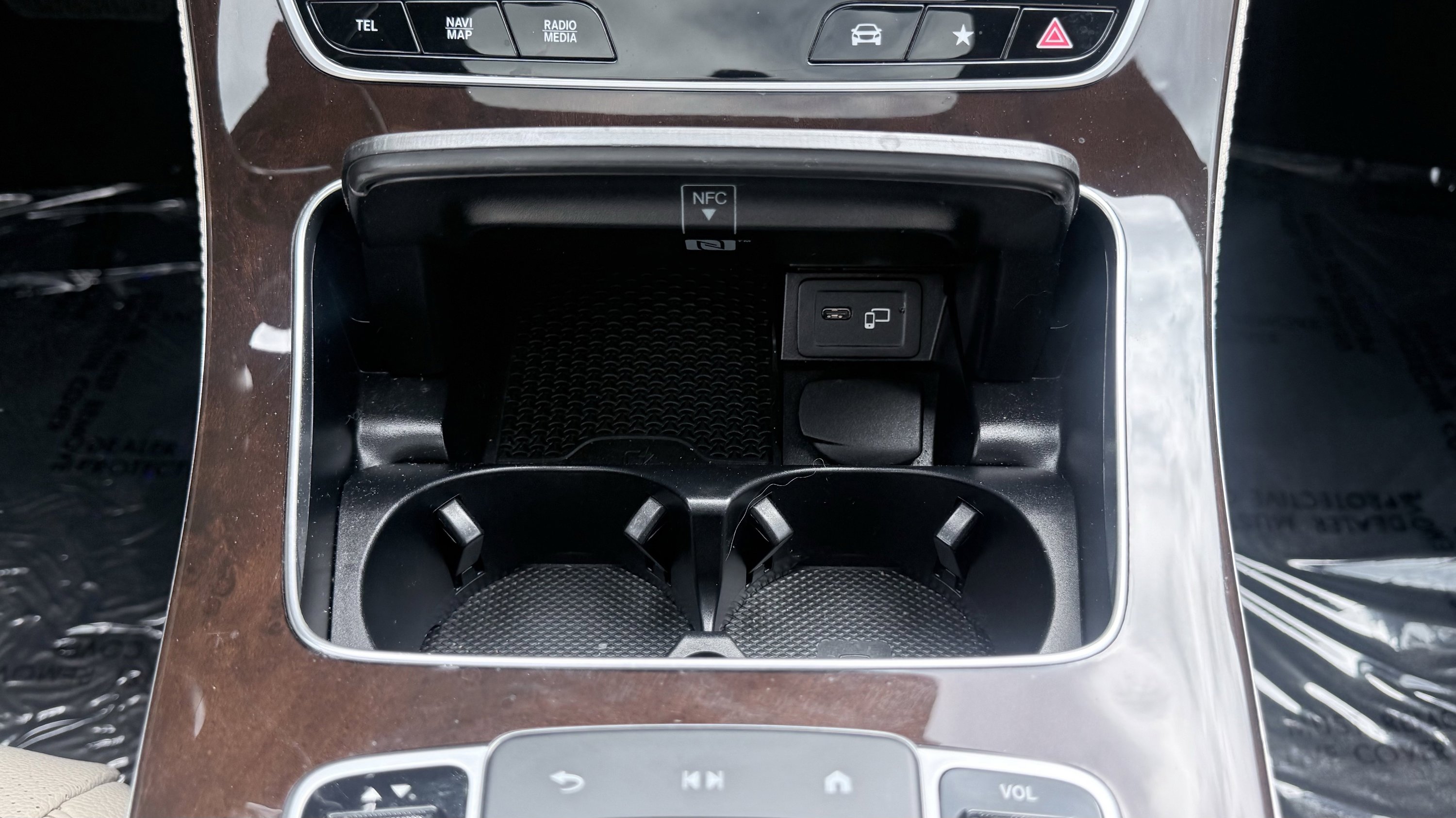 Used 2023 Mercedes-Benz E 350 Sedan image 56