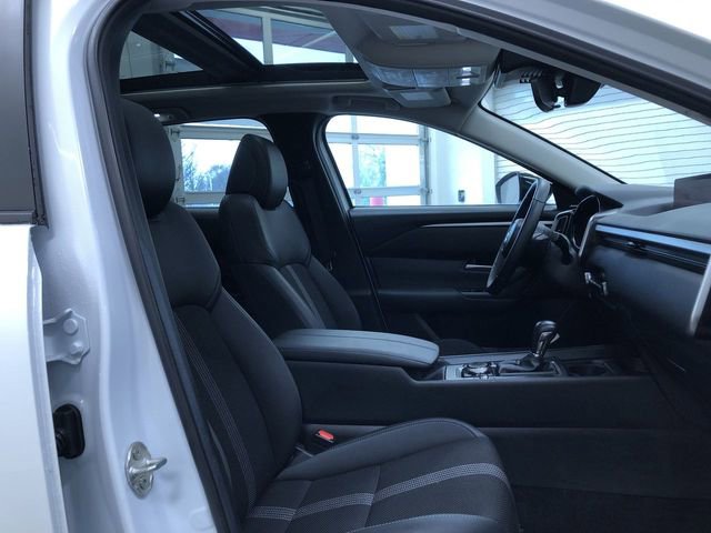 Used 2025 MAZDA CX-50 AWD 2.5 S w/ Premium Package image 22