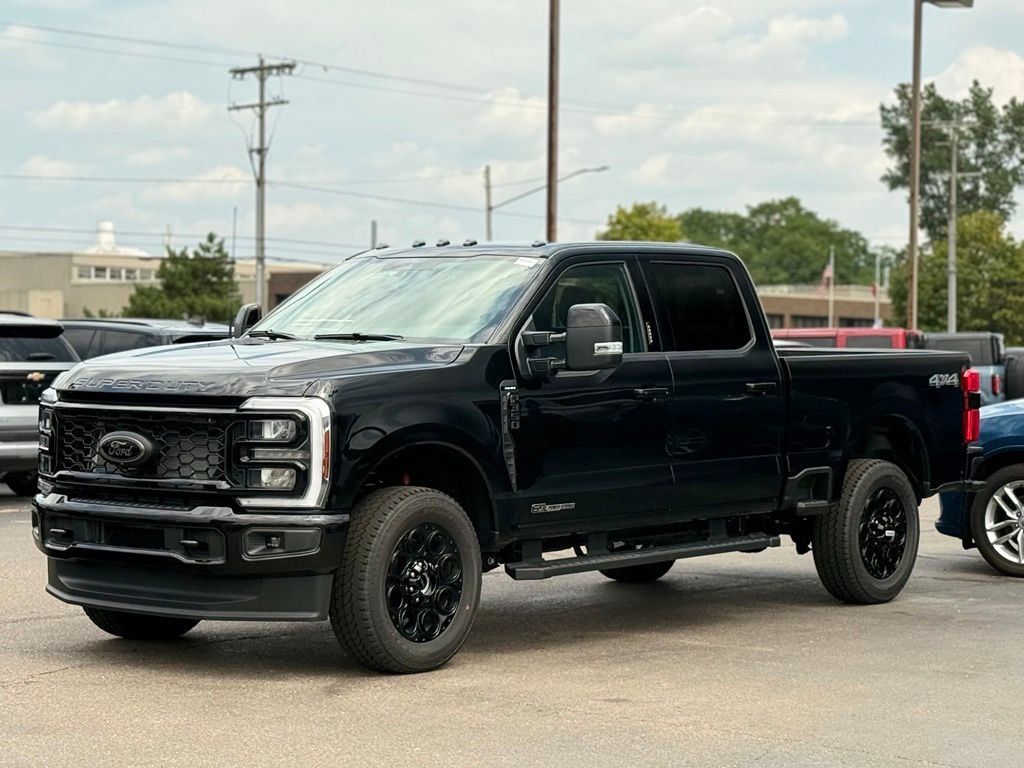 New 2026 Ford F350 Lariat w/ Black Appearance Package AWD/4WD image 44