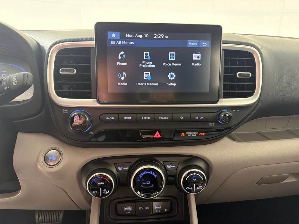 New 2026 Hyundai Venue SEL FWD image 18