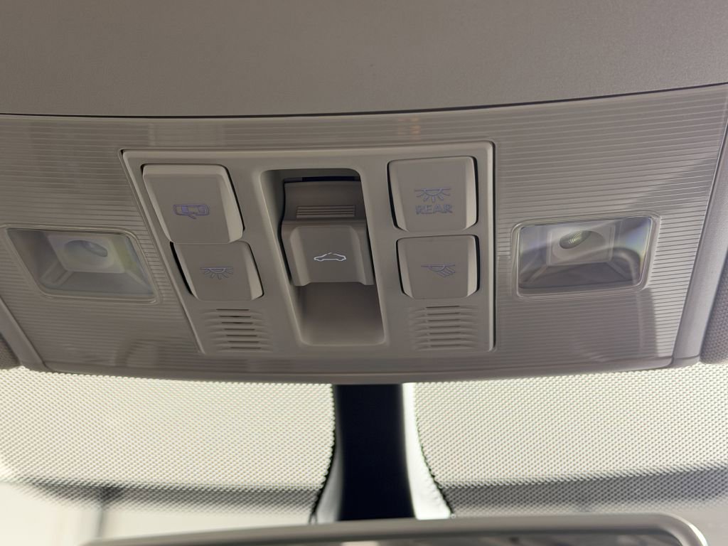 Used 2015 Volkswagen Golf SE w/ Lighting Package image 33