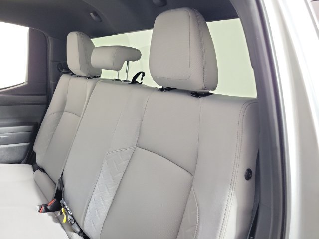Used 2025 Toyota Tacoma SR5 AWD/4WD image 13