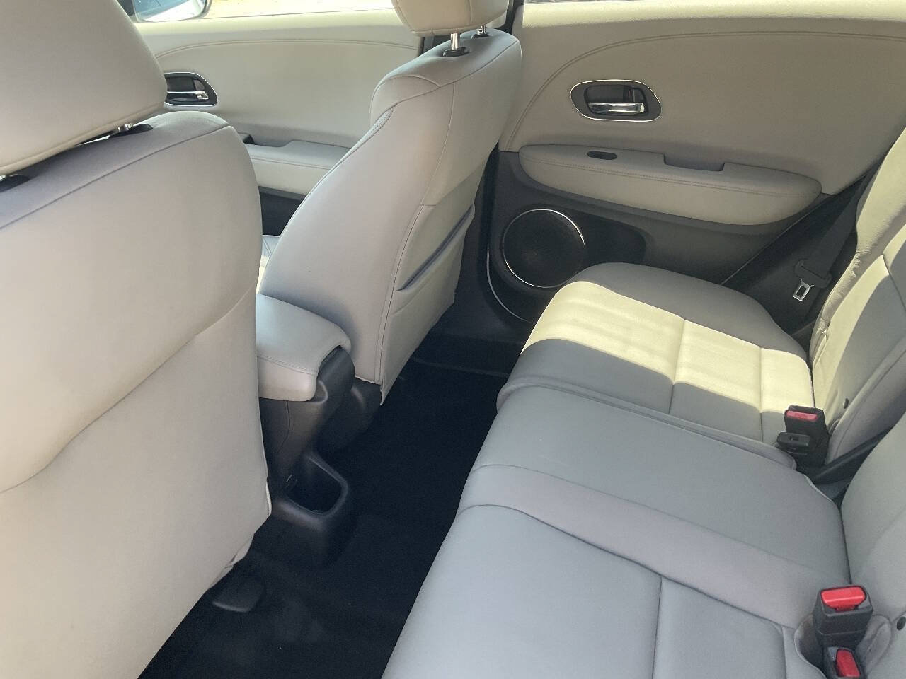 Used 2016 Honda HR-V EX-L image 12