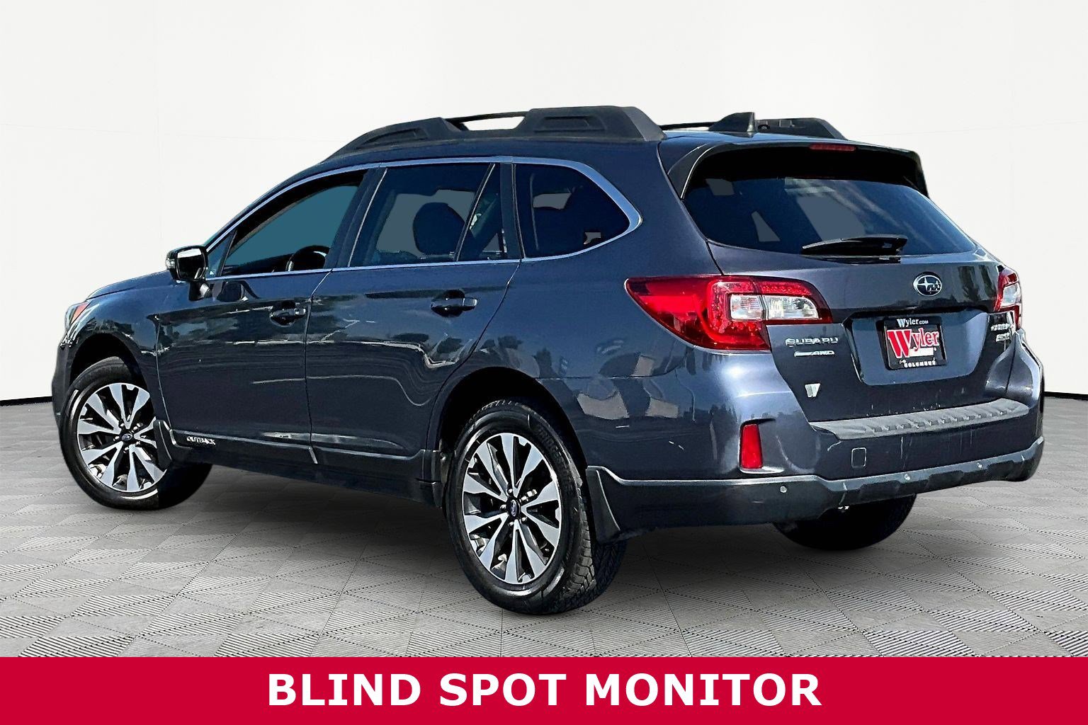 Used 2017 Subaru Outback 2.5i Limited image 4