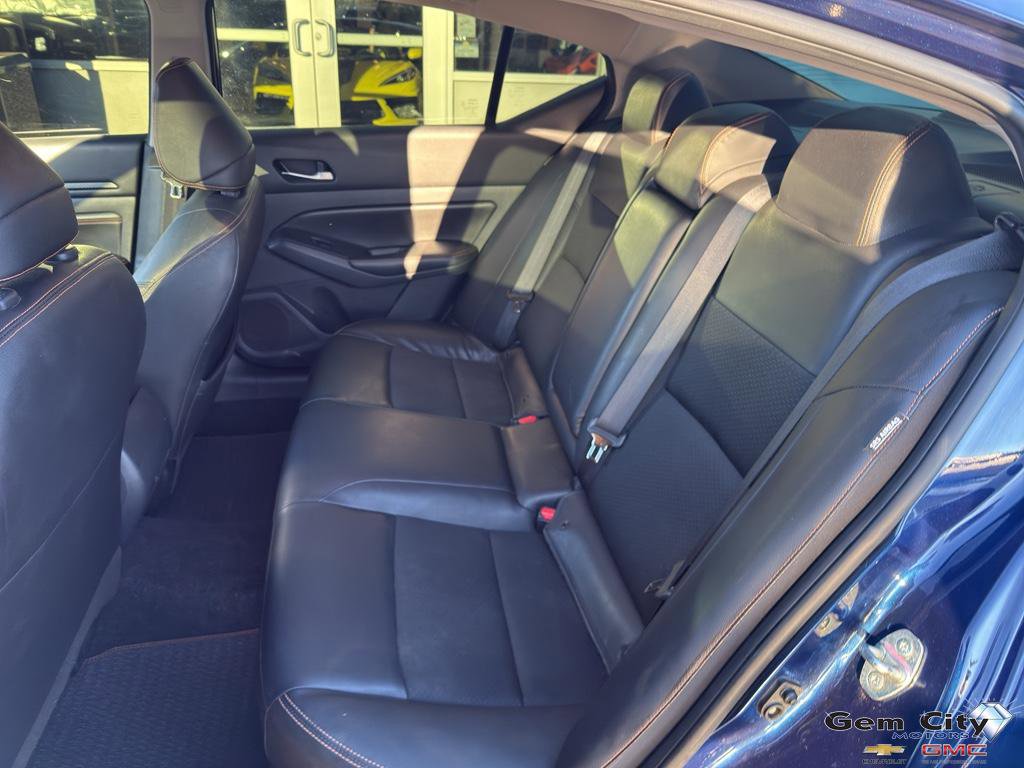 Used 2022 Nissan Altima 2.5 SR image 10