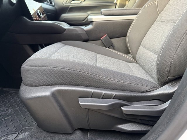 Used 2025 GMC Terrain Elevation image 14