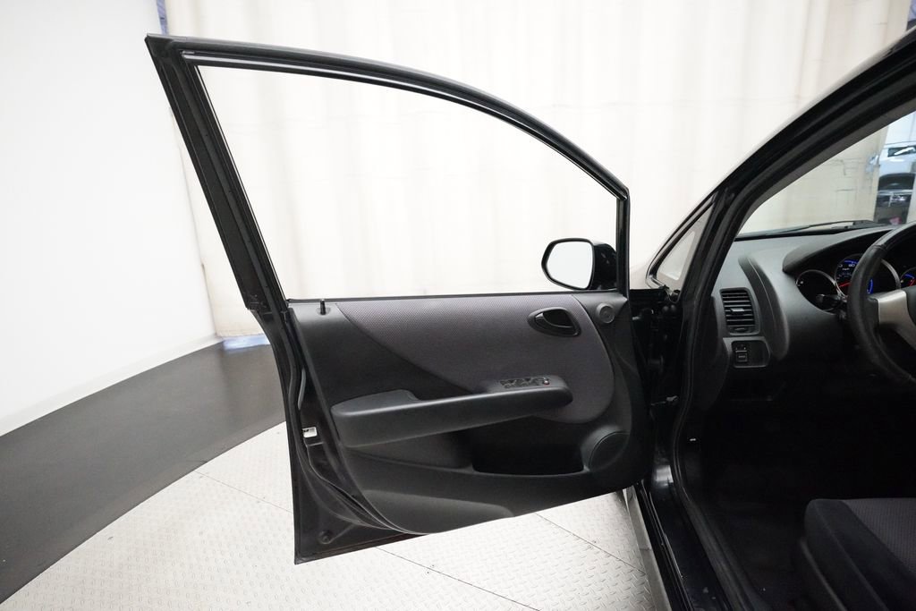 Used 2007 Honda Fit Sport image 24