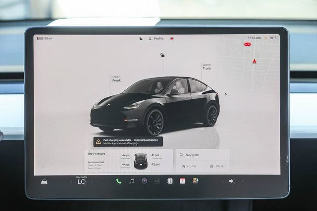 Used 2023 Tesla Model Y Long Range image 13