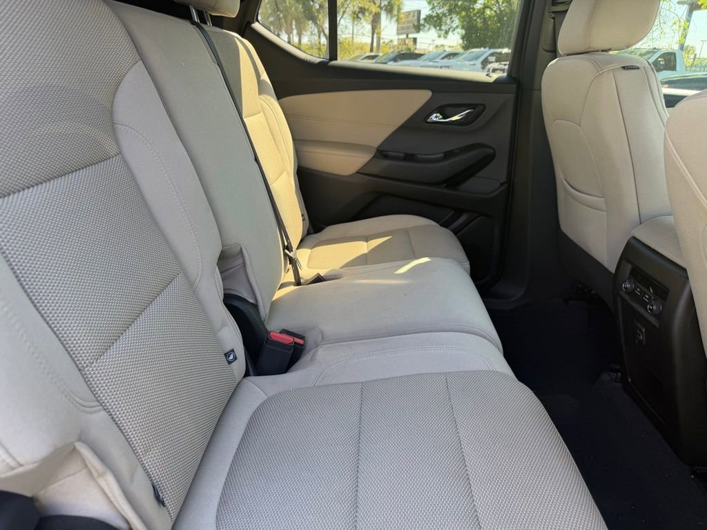 Used 2023 Chevrolet Traverse LS w/ Midnight/Sport Edition image 10