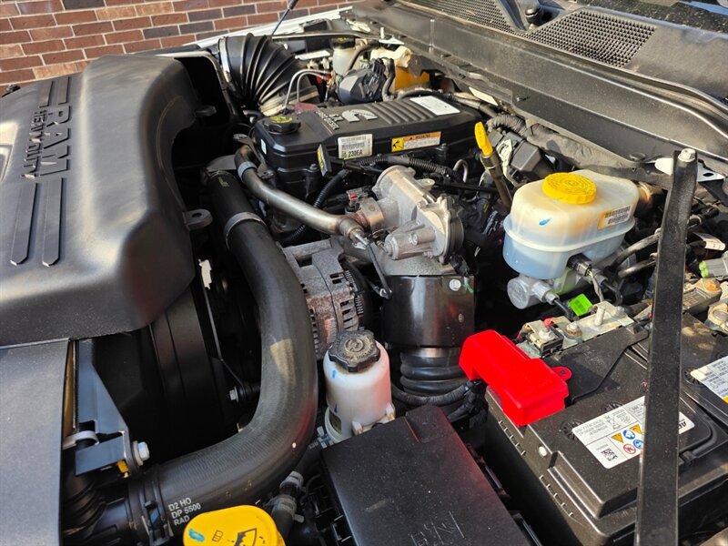 Used 2022 RAM 3500 Tradesman w/ Chrome Appearance Group AWD/4WD image 36