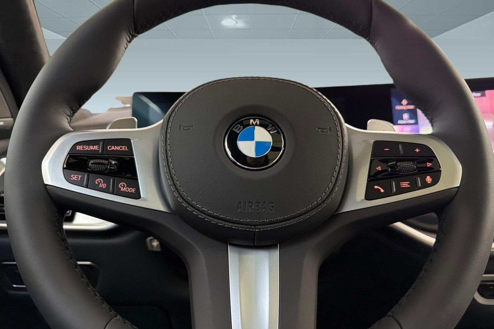New 2026 BMW X7 xDrive40i w/ Executive Package image 16