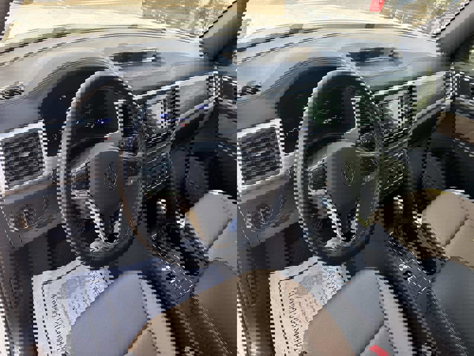 Used 2022 Volkswagen Atlas Cross Sport SE image 20