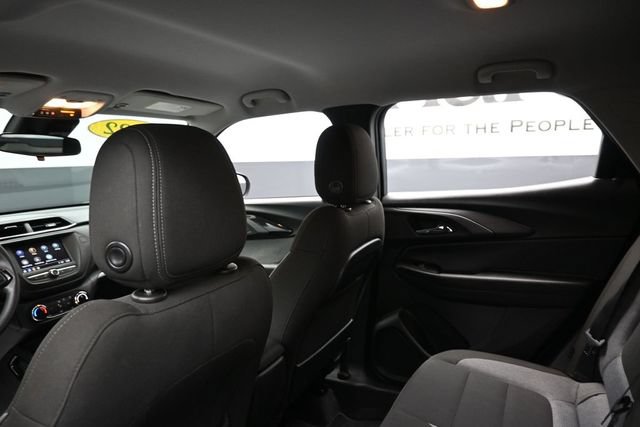 Used 2022 Chevrolet TrailBlazer LT FWD image 25