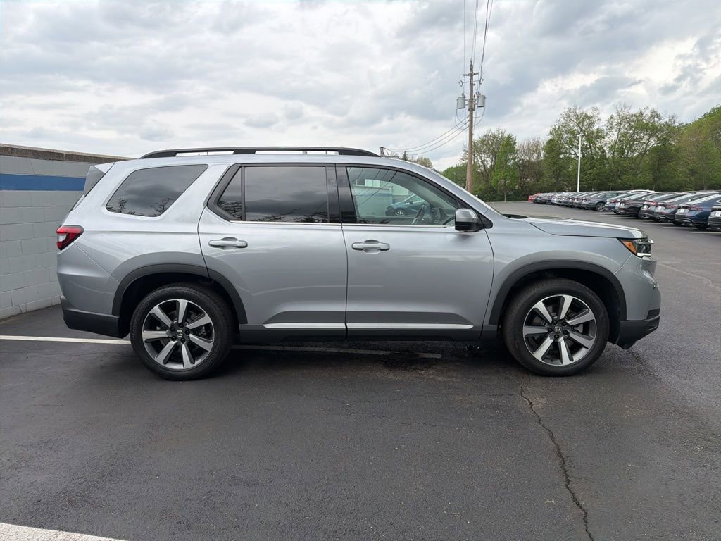 Certified 2023 Honda Pilot Elite image 6