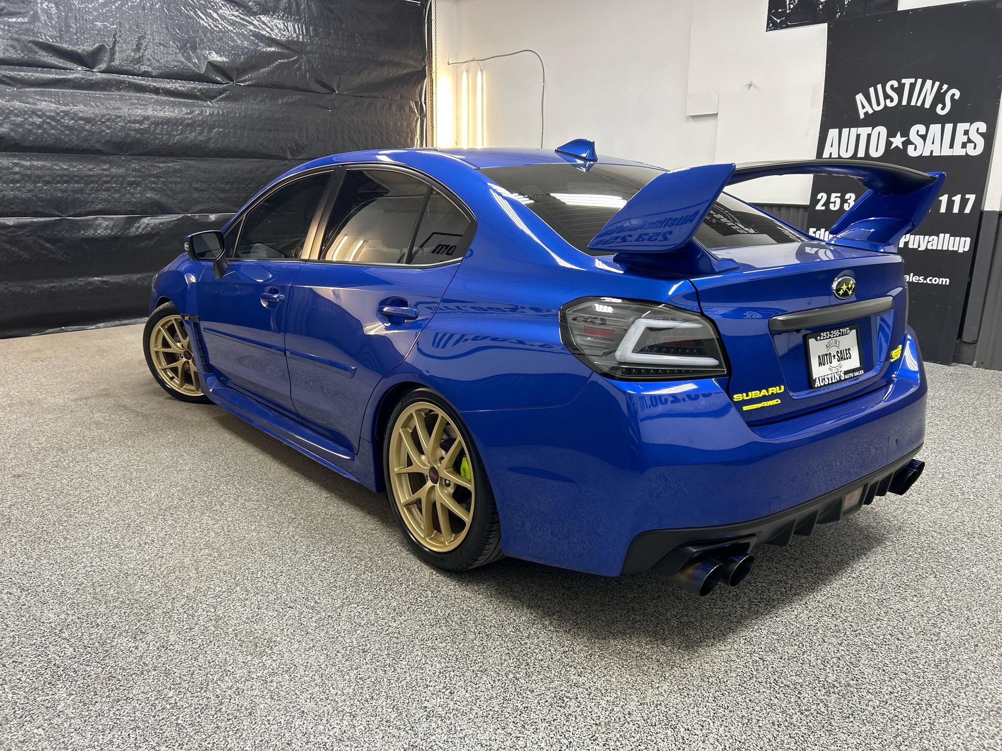 Used 2015 Subaru WRX STI Launch Edition AWD/4WD image 4