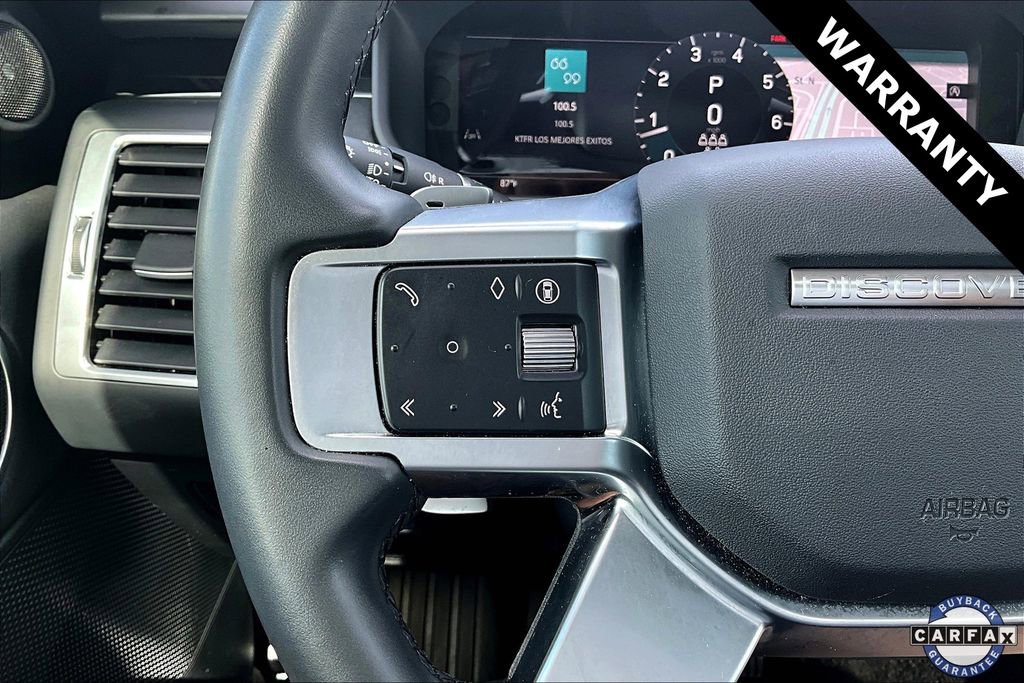 Used 2024 Land Rover Discovery S image 11