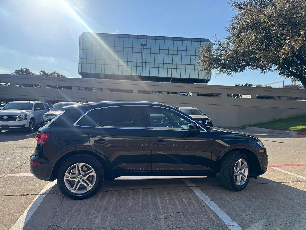 Used 2018 Audi Q5 2.0T Premium Plus w/ Premium Plus Package image 5