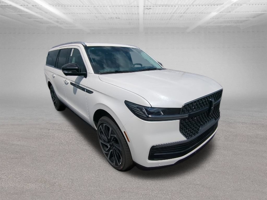 New 2026 Lincoln Navigator L Reserve AWD/4WD image 11