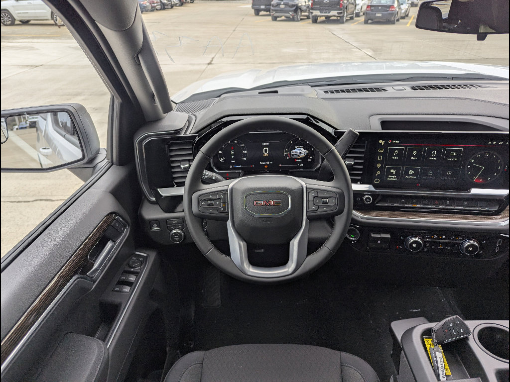 New 2026 GMC Sierra 1500 Elevation image 3
