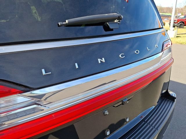Used 2019 Lincoln Navigator Reserve AWD/4WD image 28