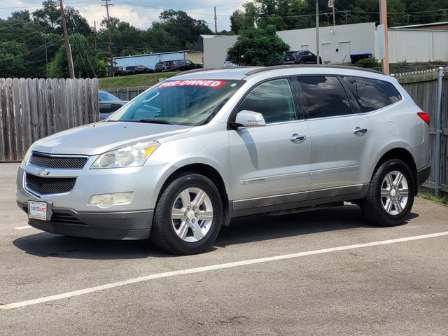 Used 2009 Chevrolet Traverse LT FWD image 4