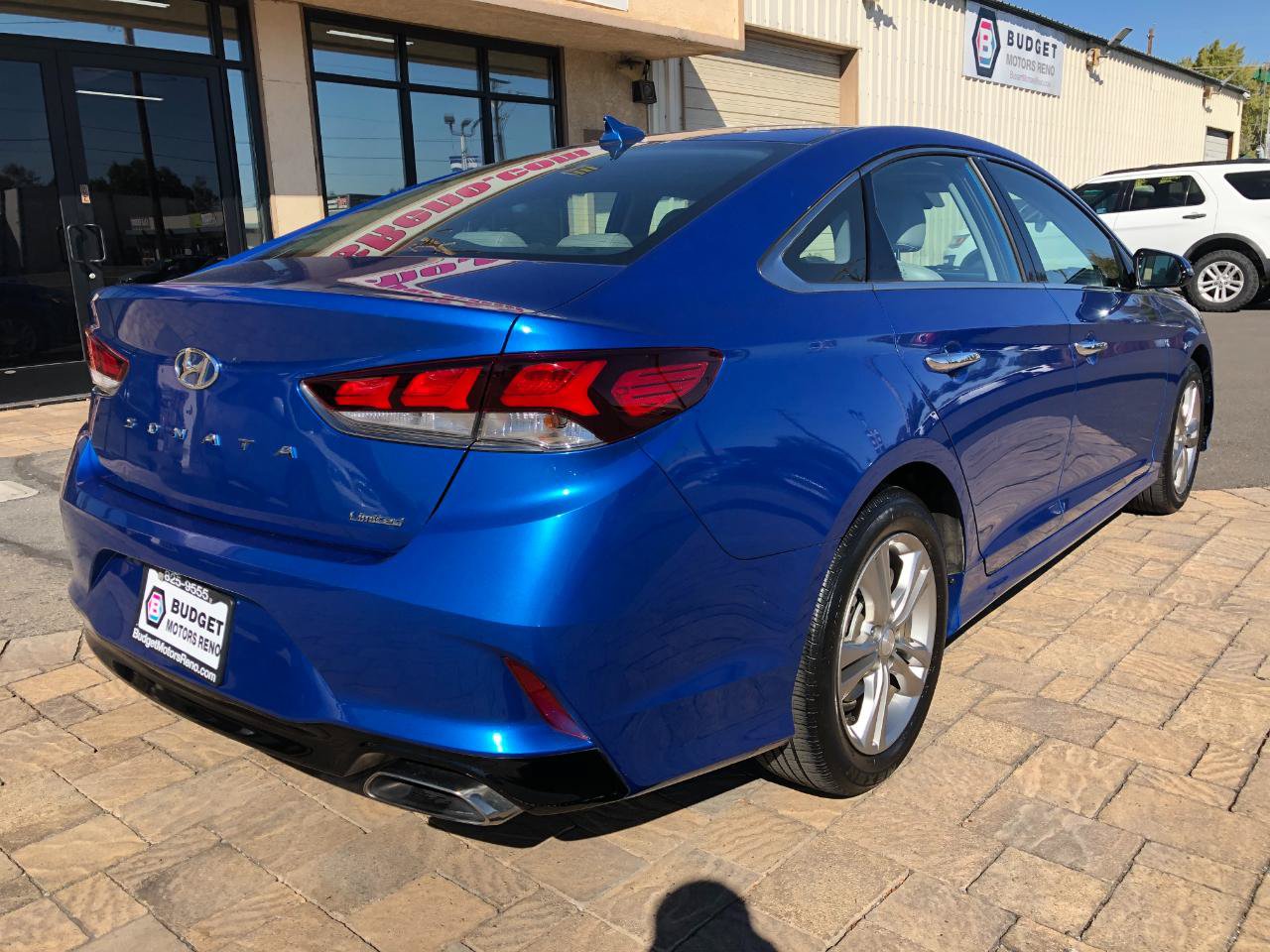 Used 2019 Hyundai Sonata Limited FWD image 2
