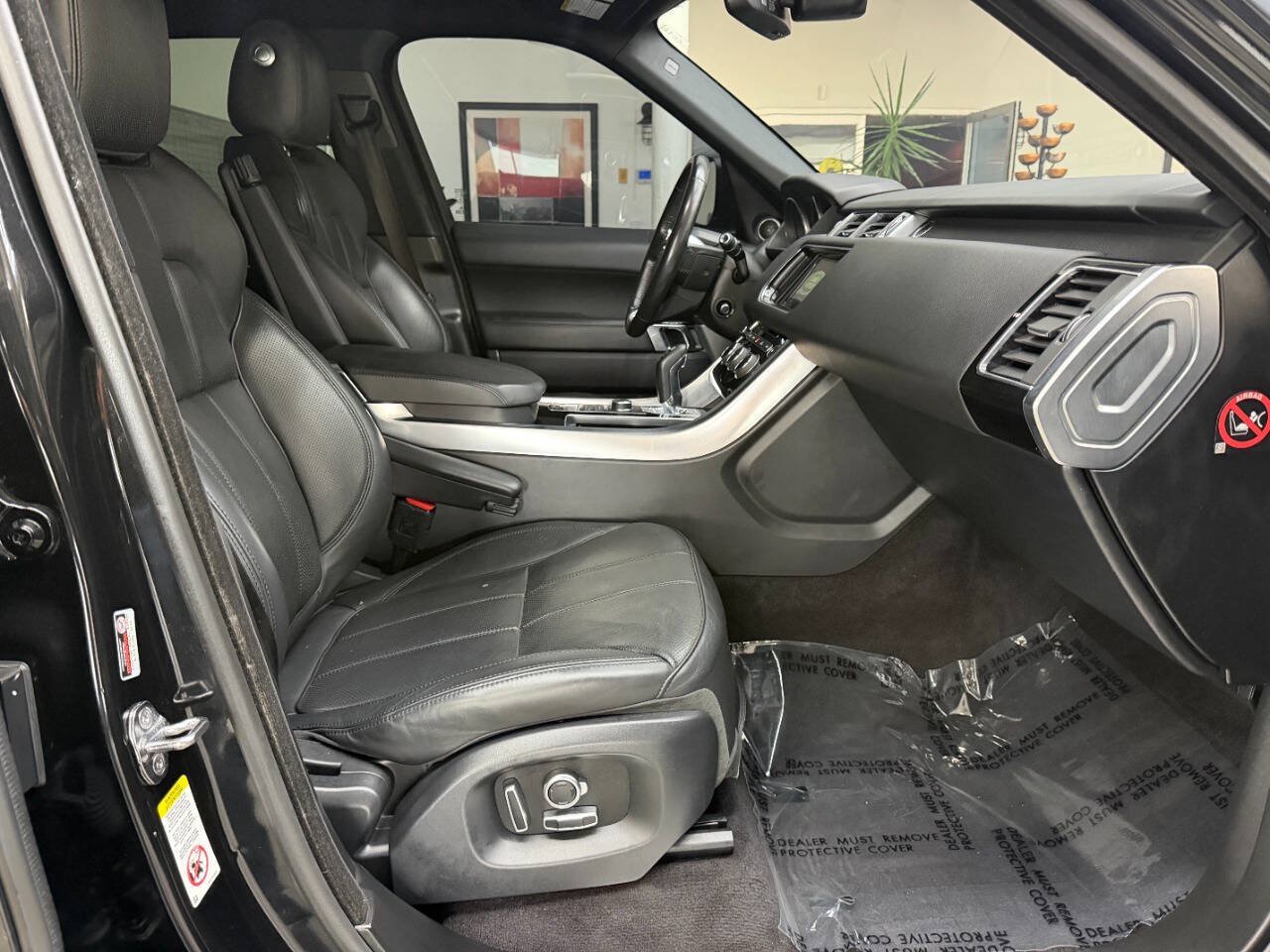 Used 2016 Land Rover Range Rover Sport HSE AWD/4WD image 17