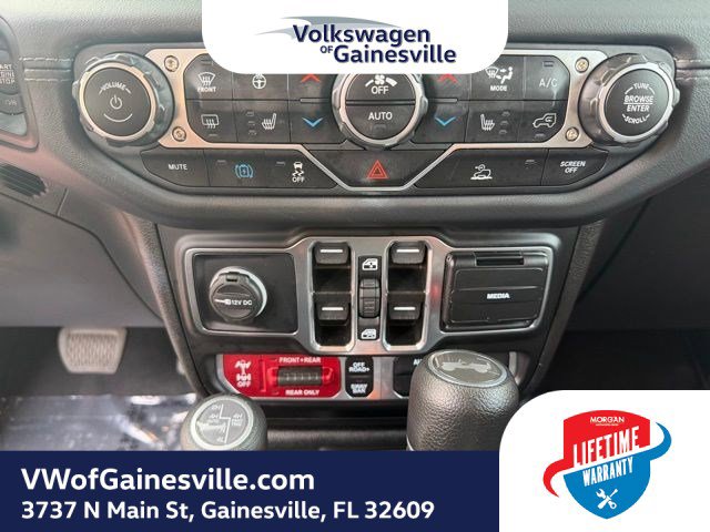 Used 2025 Jeep Wrangler Unlimited Rubicon 4xe w/ Convenience Group image 27