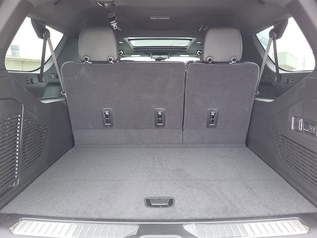 New 2026 GMC Yukon XL Denali w/ Sun & Power Step Package image 20