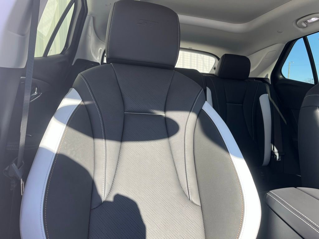 New 2026 Buick Envision Sport Touring image 29