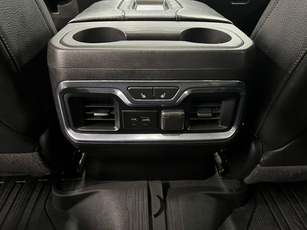 Used 2021 GMC Sierra 3500 Denali w/ Denali Ultimate Package AWD/4WD image 28