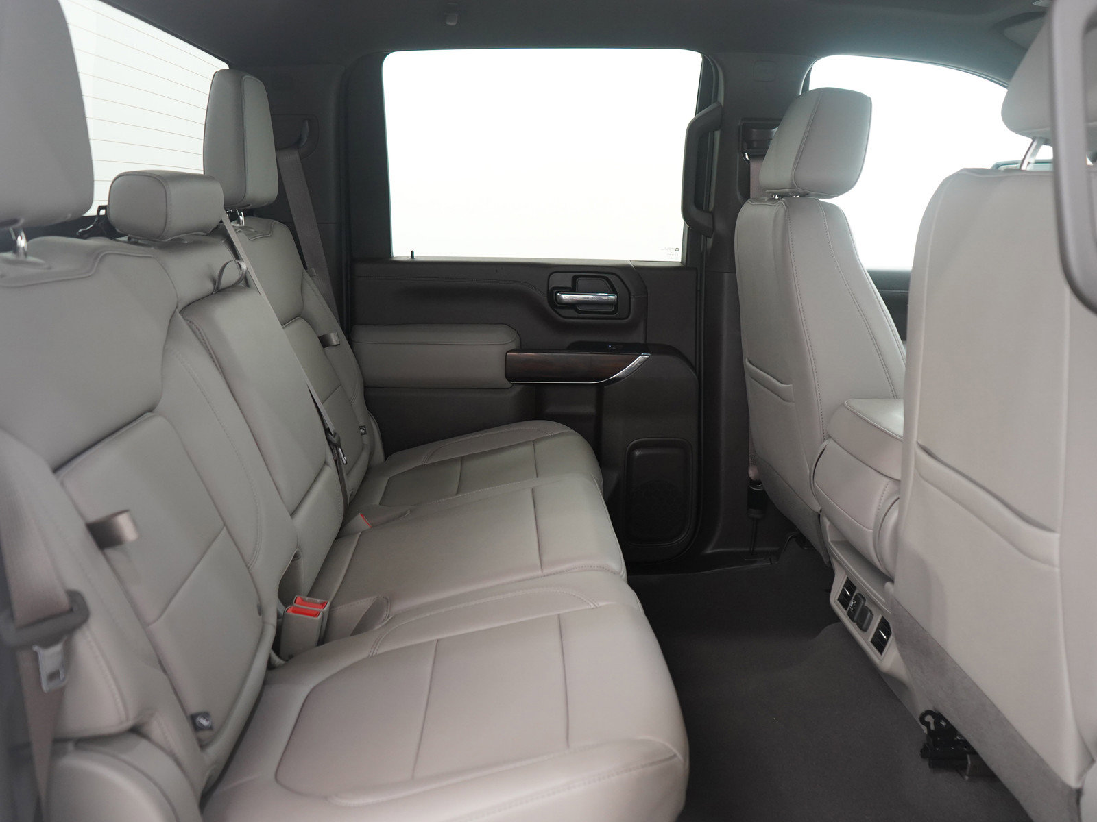 Used 2023 GMC Sierra 2500 SLT w/ Gooseneck/5TH Wheel Package AWD/4WD image 12