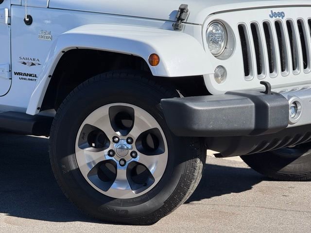 Used 2017 Jeep Wrangler Unlimited Sahara w/ Connectivity Group image 2