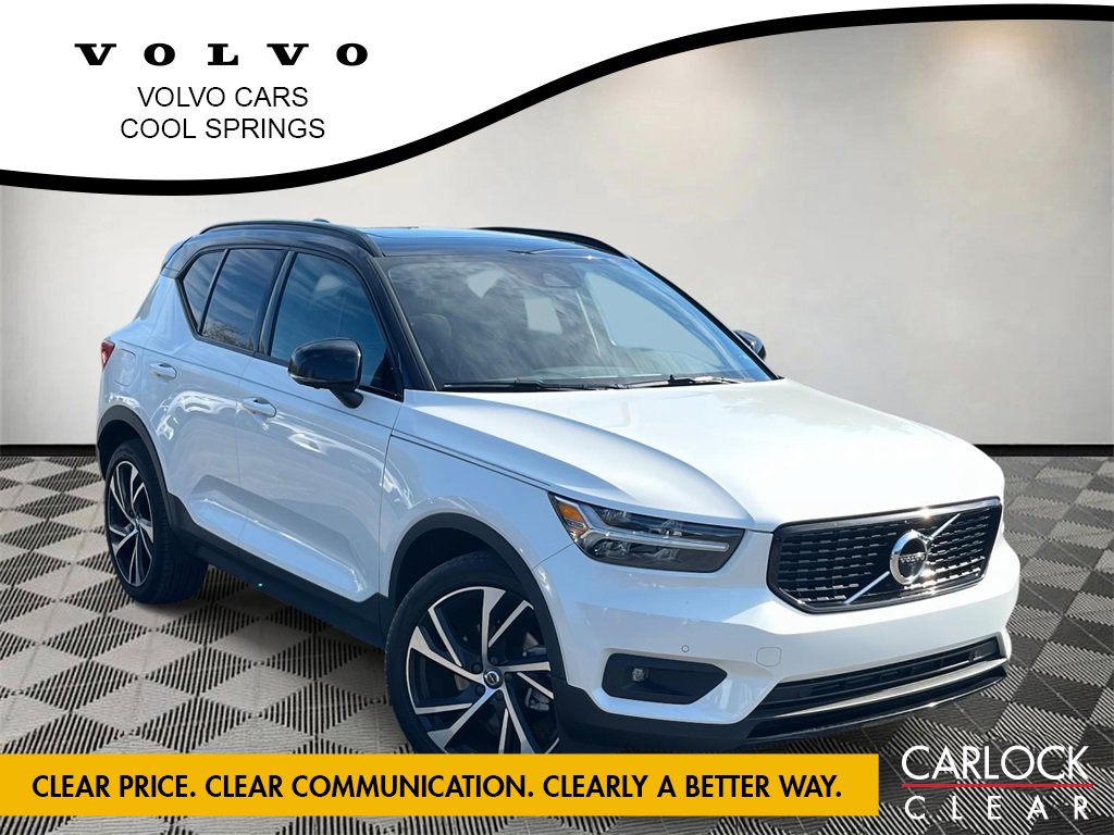 Used 2022 Volvo XC40 T5 R-Design w/ Advanced Package