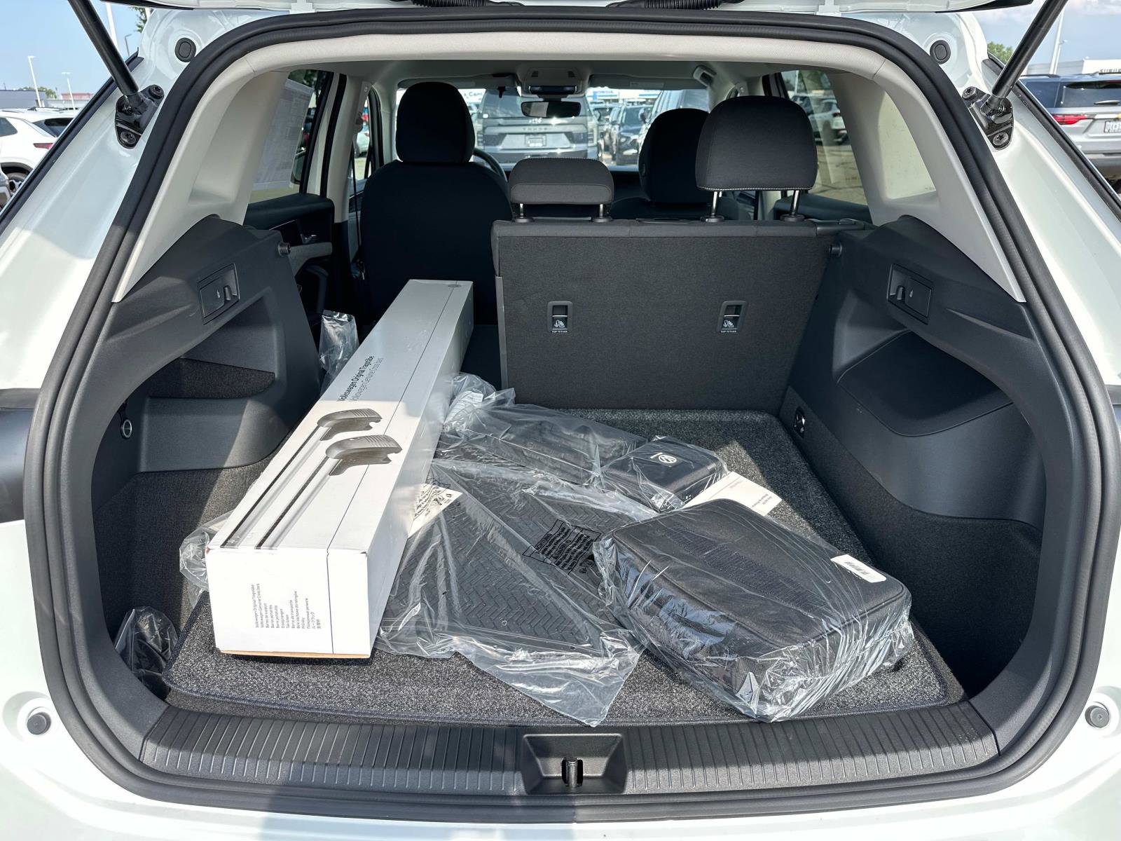 New 2025 Volkswagen Tiguan S image 10