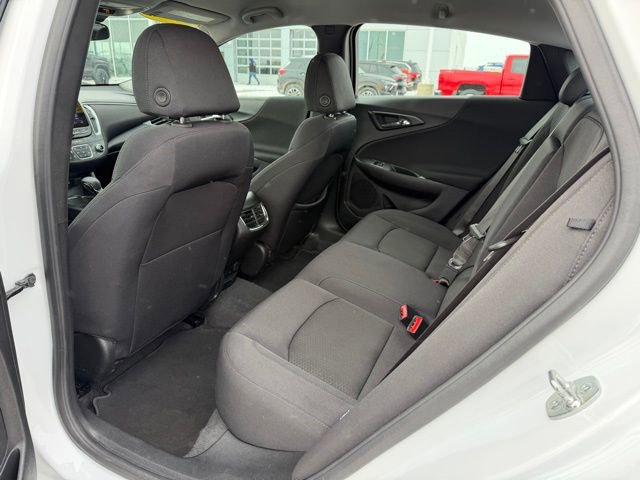 Used 2025 Chevrolet Malibu LT image 12