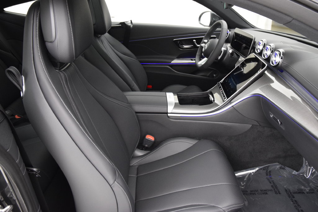 New 2027 Mercedes-Benz CLE 300 4MATIC Coupe image 16