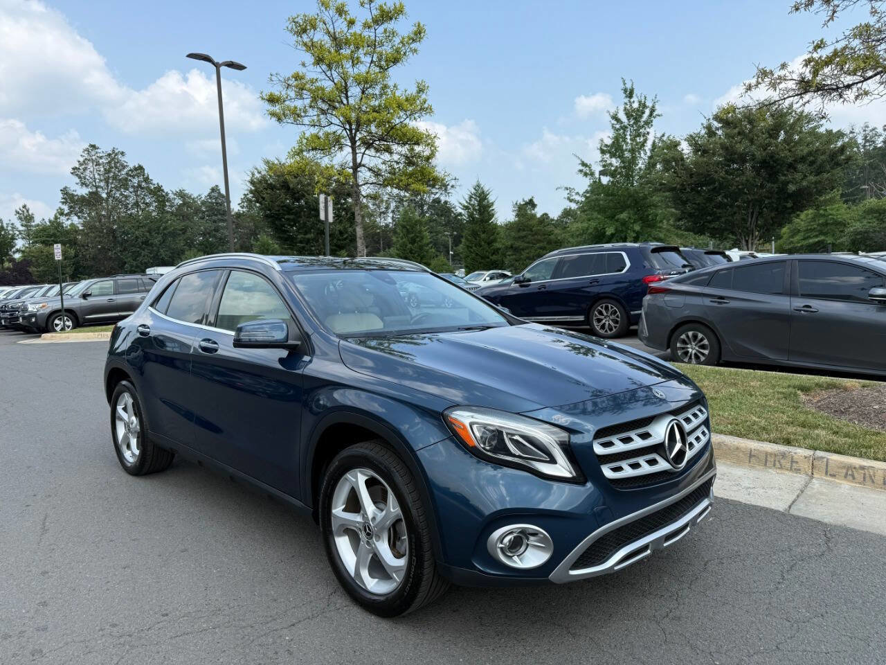 Used 2020 Mercedes-Benz GLA 250 4MATIC image 5
