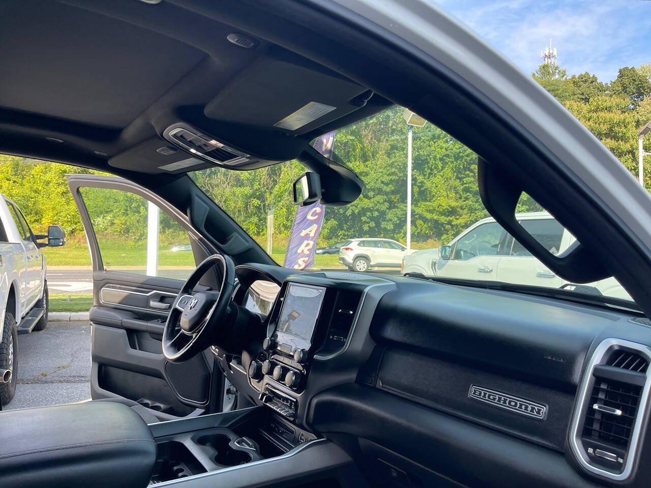 Used 2019 RAM 1500 Big Horn AWD/4WD image 40