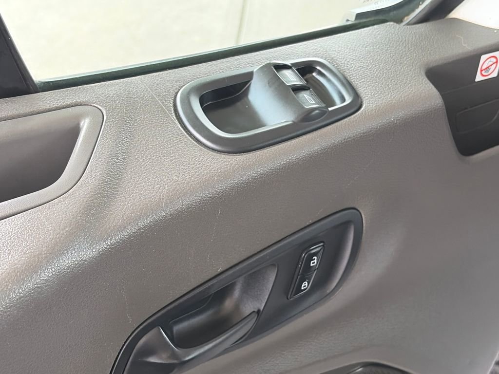Certified 2020 Ford Transit 250 148 High Roof Extended image 22