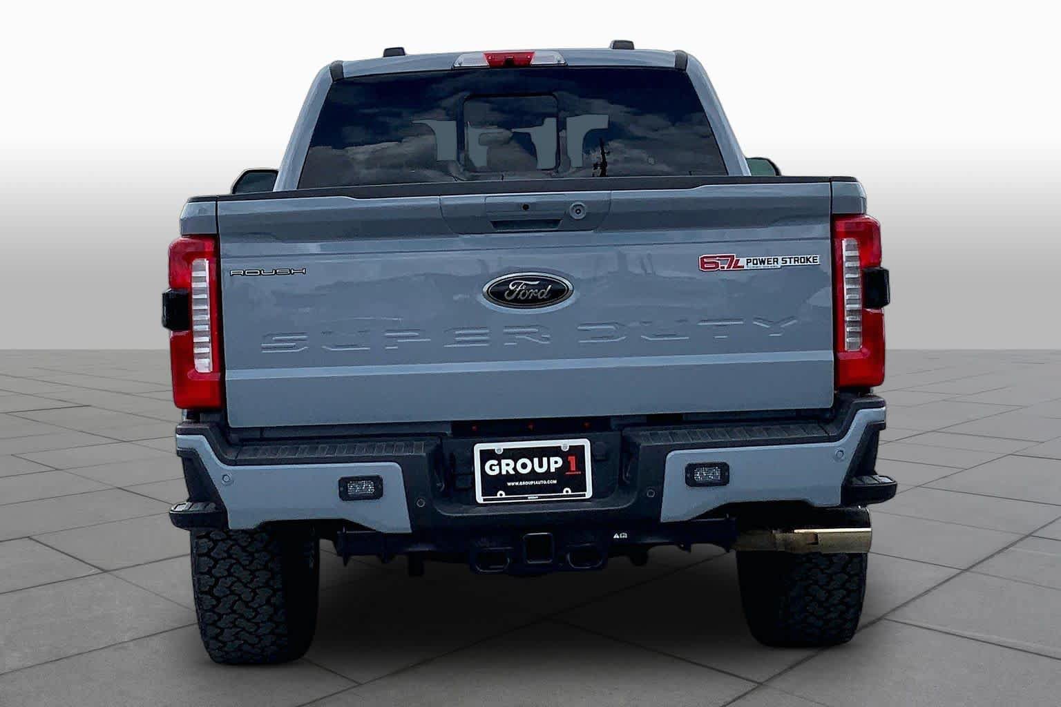New 2026 Ford F250 Lariat w/ Black Appearance Package AWD/4WD image 4