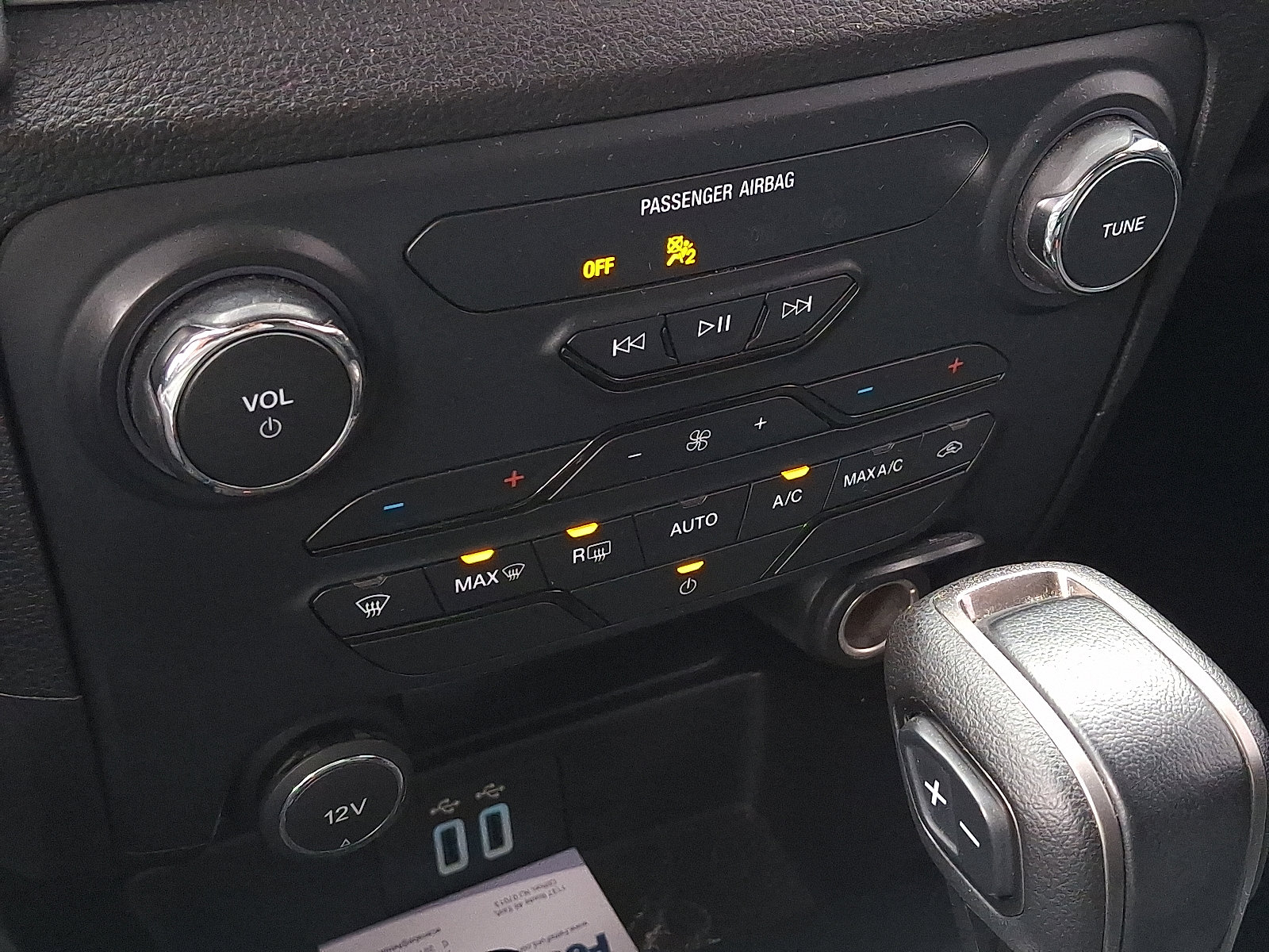 Certified 2021 Ford Ranger XLT w/ Equipment Group 301A Mid image 15