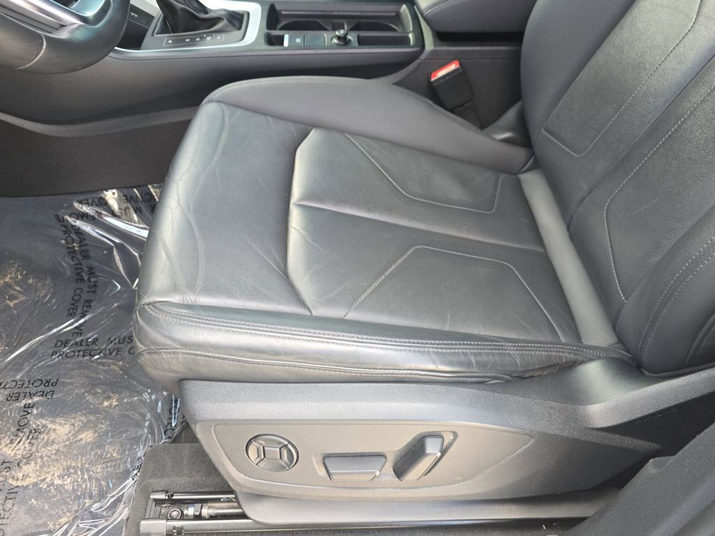 Used 2021 Audi Q3 2.0T Premium w/ Convenience Package image 19