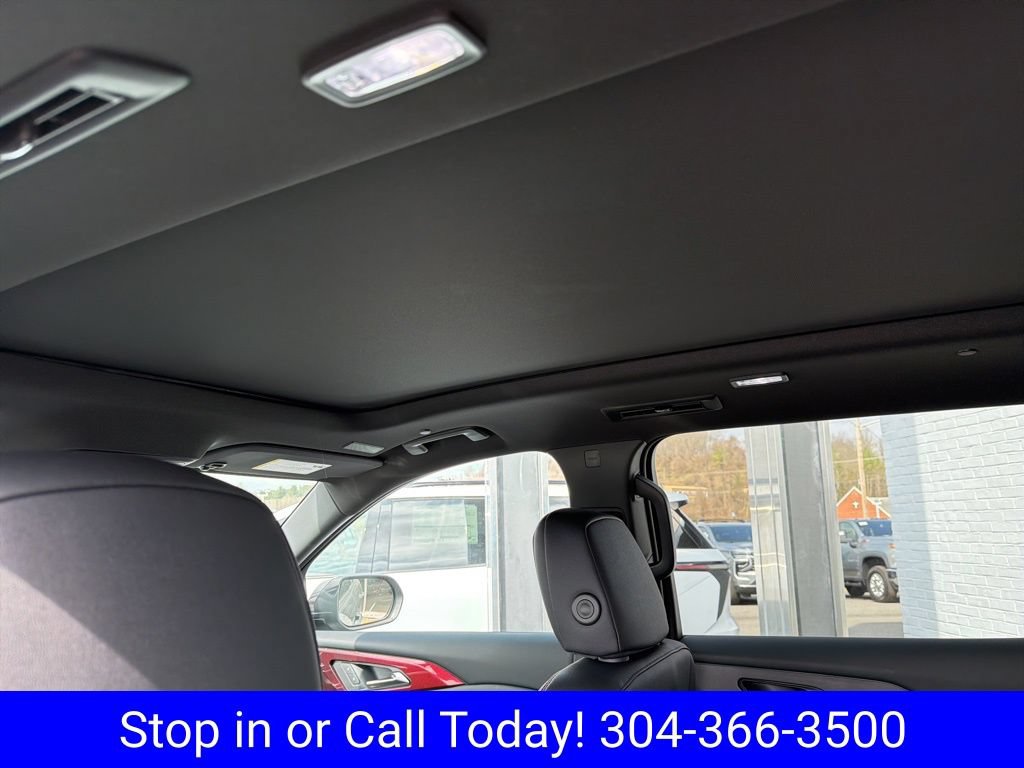 New 2026 Chevrolet Traverse RS w/ LPO, Floor Liner Package AWD/4WD image 34