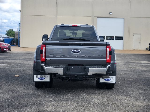 New 2026 Ford F350 XLT w/ XLT Premium Package AWD/4WD image 6