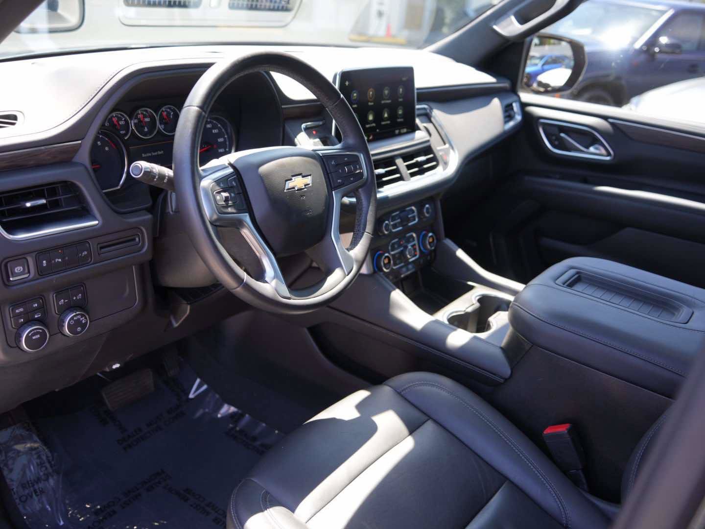 Used 2021 Chevrolet Tahoe LT AWD/4WD image 16