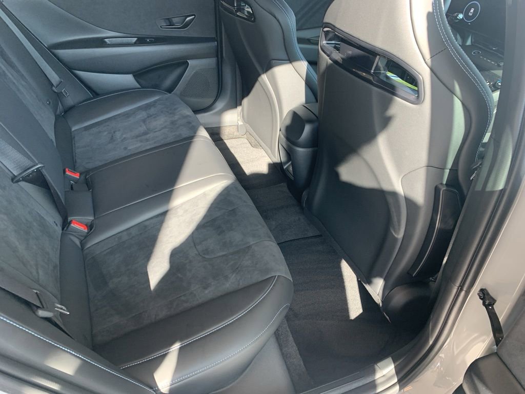 New 2025 Hyundai Elantra N image 13